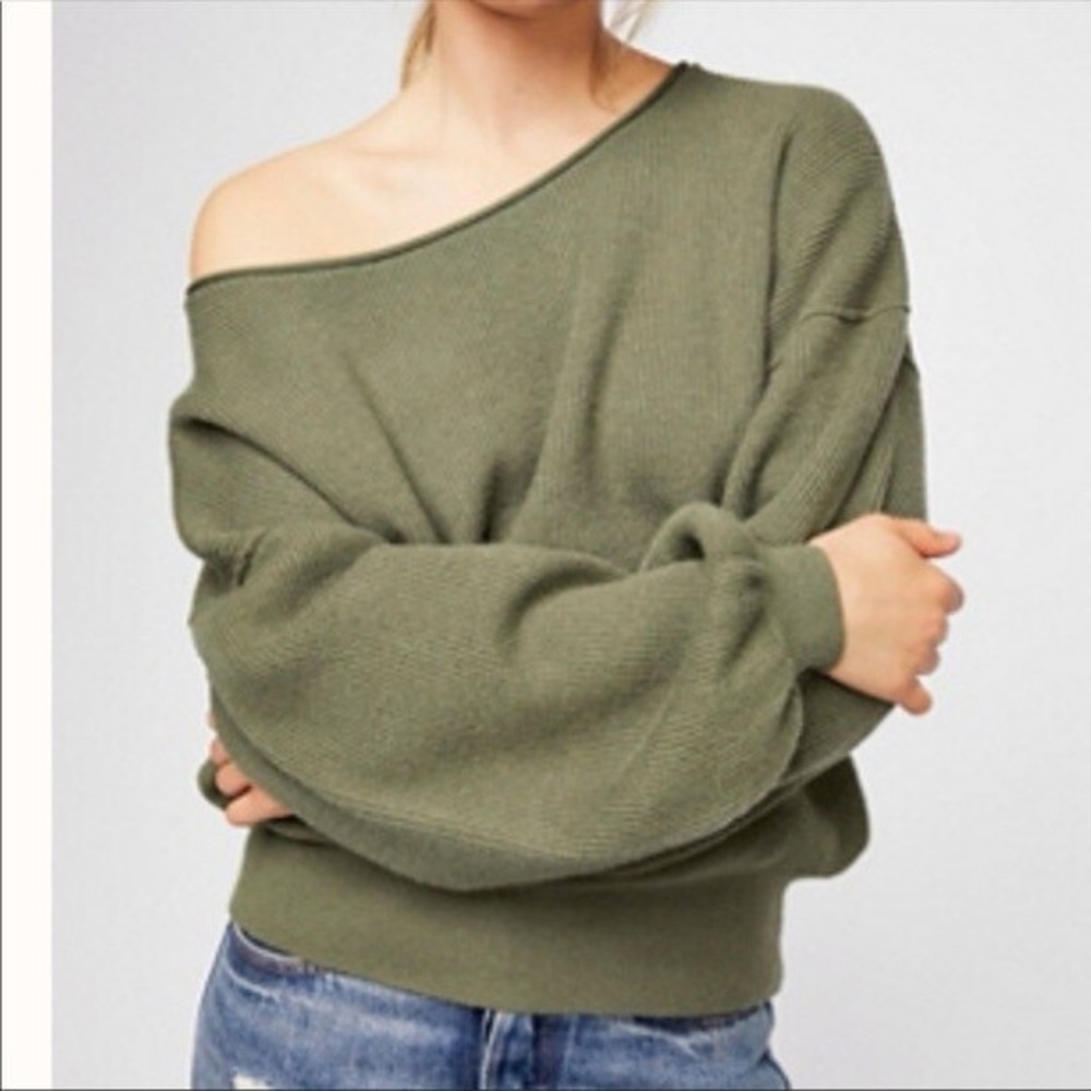 Free People Shadow Crew Blouson Sleeve Sweater Olive Green XS Off Shoulder